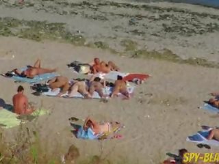 Kukkolás tengerpart amatőr meztelen menyecske punci és segg közel fel